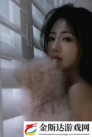 "18岁带纸巾,翻转世纪的科技魔咒"