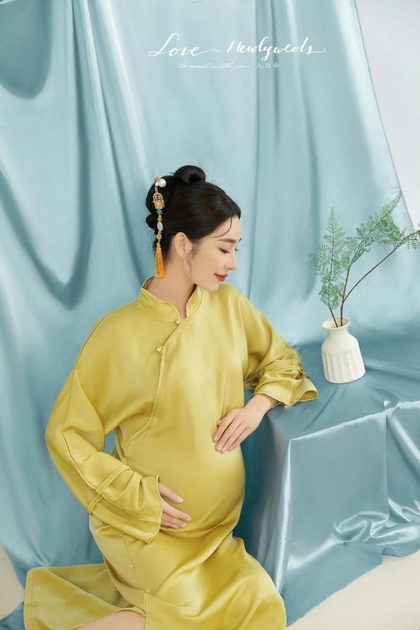 2025年孕妇智能穿戴系统深度解析：科技旗袍如何破解传统孕装三大痛点