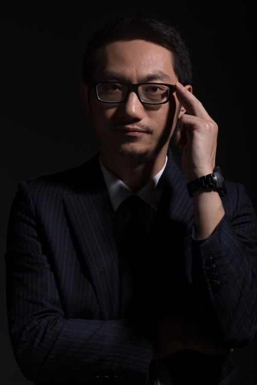 梁文峰身高多少：一场关于科技与人性的狂欢