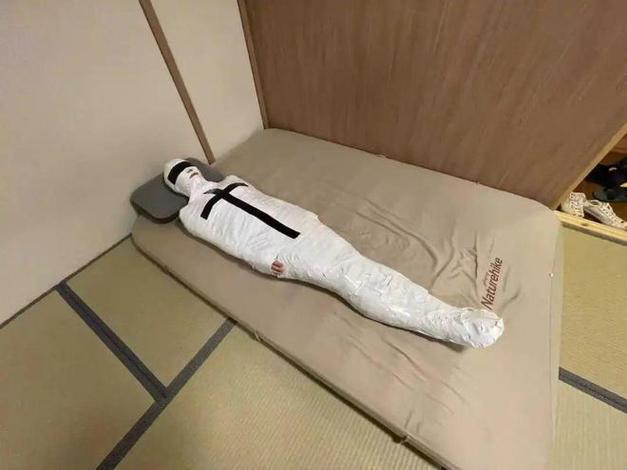 2025胶衣束缚包裹真香了？广州玩家实测透气膜黑科技