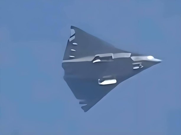 中国六代机2022年首飞？这枚“技术烟幕弹”藏着什么惊天布局！