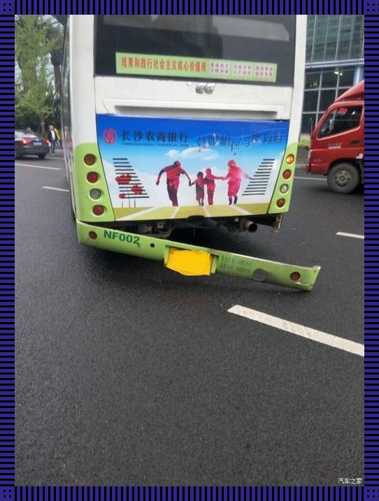 “蹭公交”风波后自主行走:笑谈科技浪潮中的自我救赎