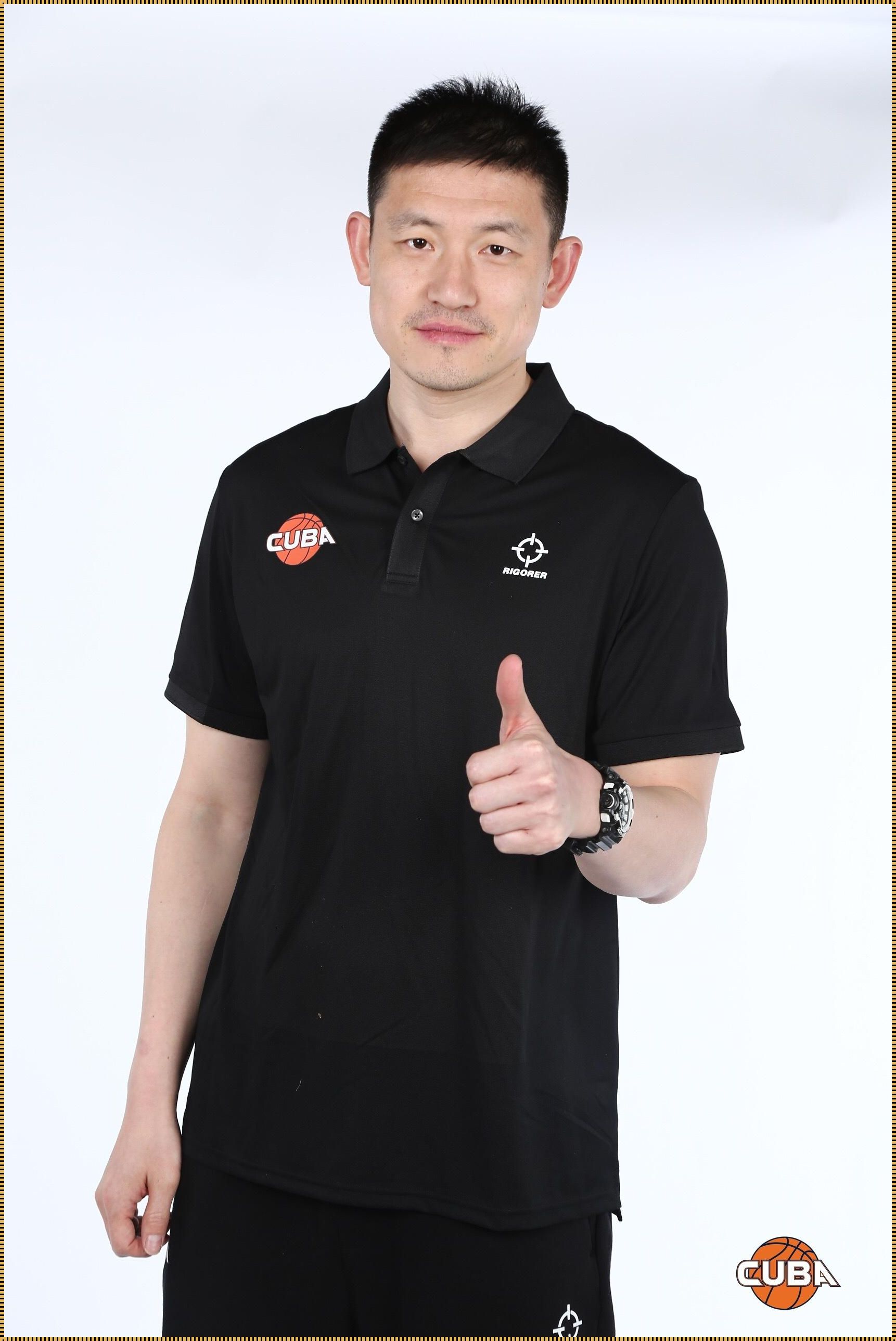 "科技狂潮下的校园足球新秀:王猛与陈磊110的飞扬青春"