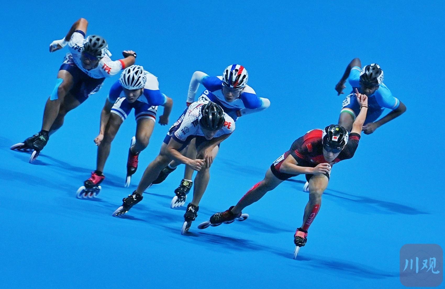 疯狂轮滑,差差差不到的视频狂潮!