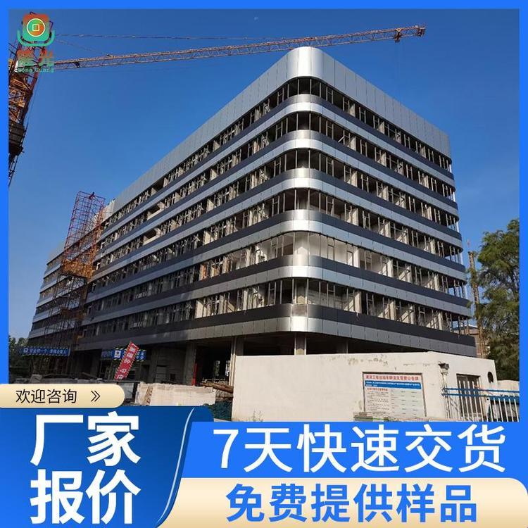 科技江湖新对决:“商商其承1v1”,笑谈网瘾背后的真相