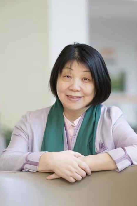 毕淑敏与犬谋:一场科技界的"汪星人"论战