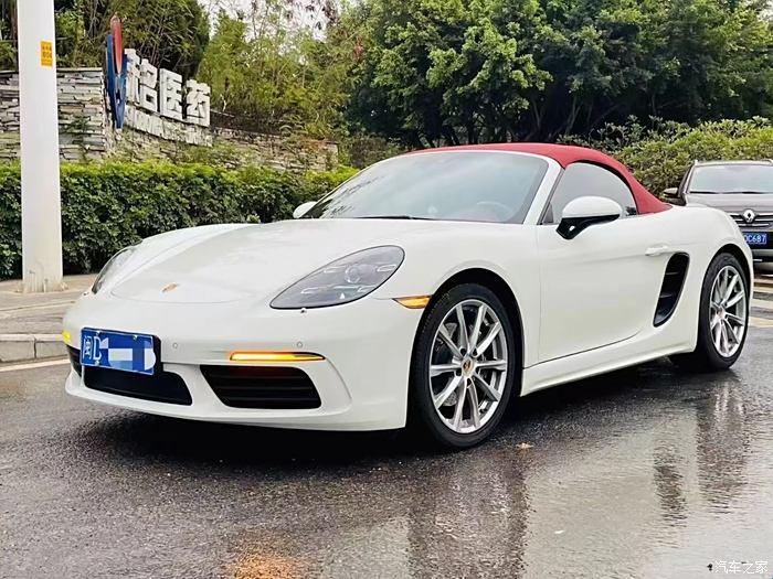 “718”揭秘:滑稽引领,科技新风潮的狂欢