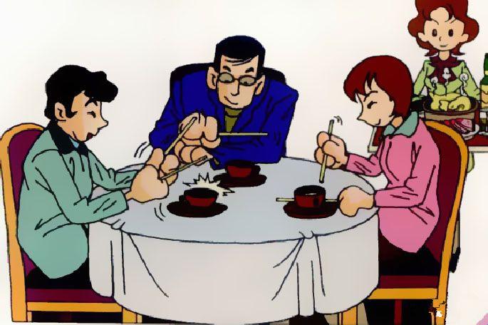 “三头六臂”科幻秀:网民热议下的科技奇观