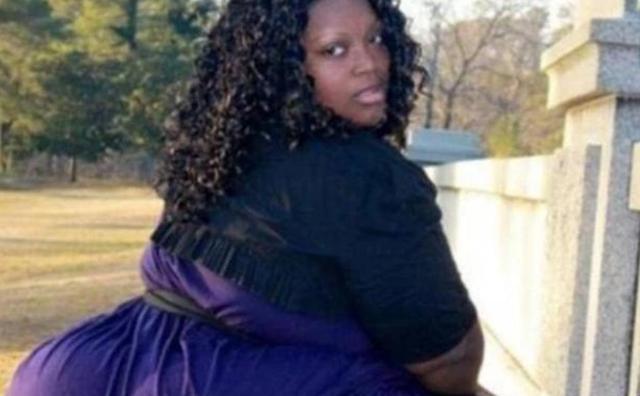 非洲50多岁俏苏珊遭哄抢,潮流巅峰的背后嬉笑怒骂