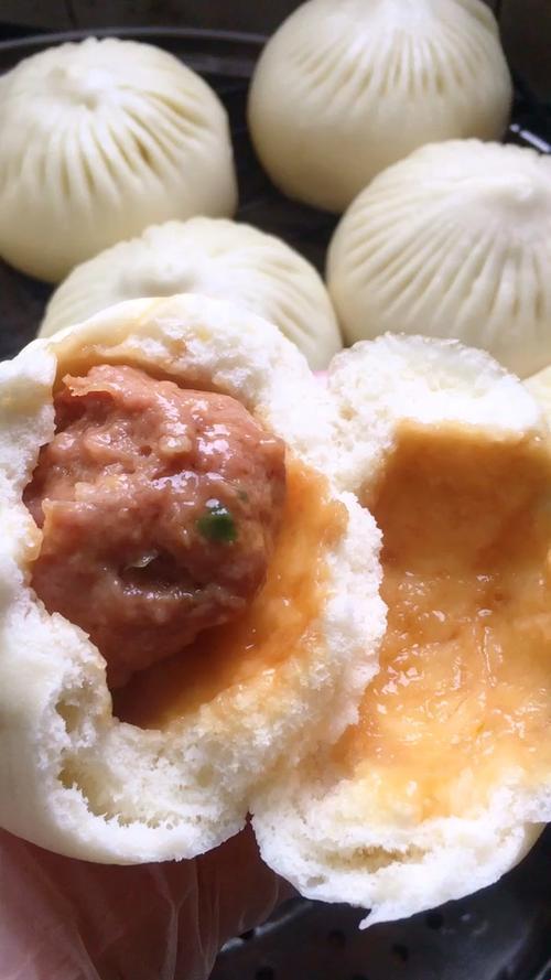 《肉的奇幻漂流:馒头界的科技革命》