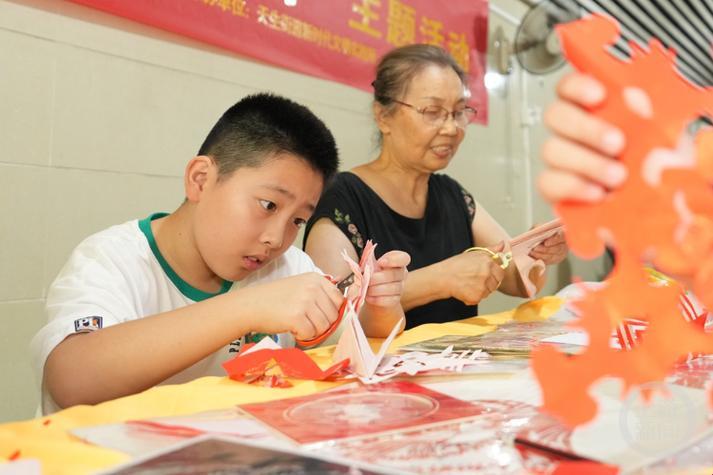 palipali一夜狂奔:科技界的鬼马奇侠